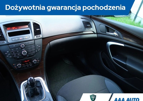 Opel Insignia cena 25000 przebieg: 163700, rok produkcji 2009 z Sompolno małe 254